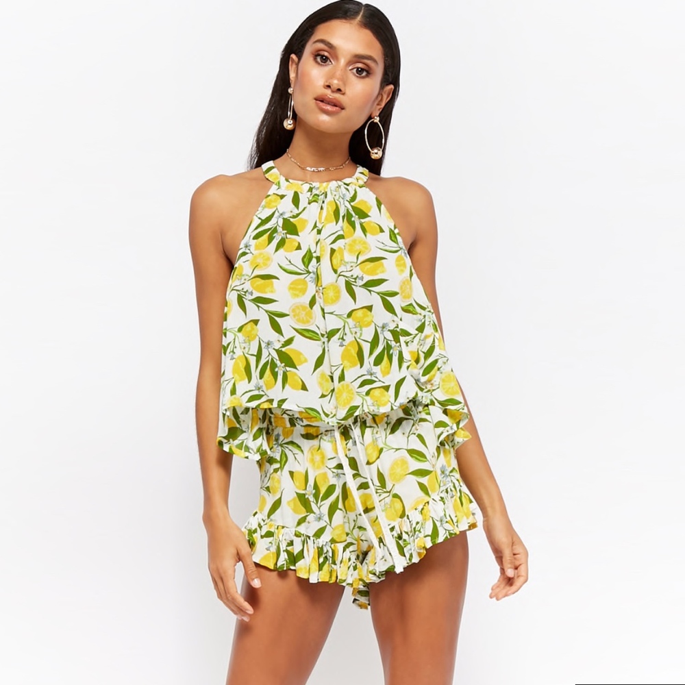 Amale Lemon Ruffle Shorts - Picture 3 of 7